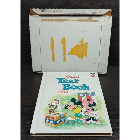 Disney's Year Book 1993 Picture Learning Comic Young Adults Hardcover Book - Picture 12 of 12